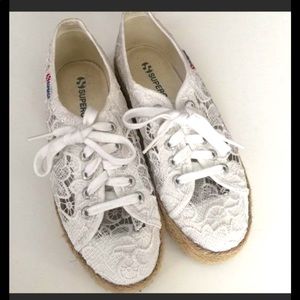 Platform shoes